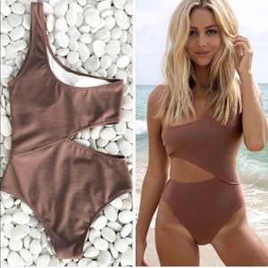 Cupshe One Shoulder One Piece Bathing Suit